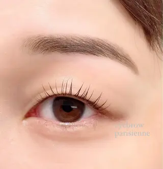 マツエク・マツパ Cheri所属・きし かりんの眉毛・アイブロウイメージ