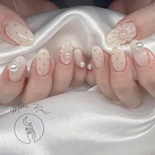 ネイル Moon  Nail /栄　大須のネイルデザイン