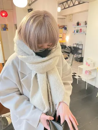 ショート カラー h a k u 大倉 卓人のヘアスタイル