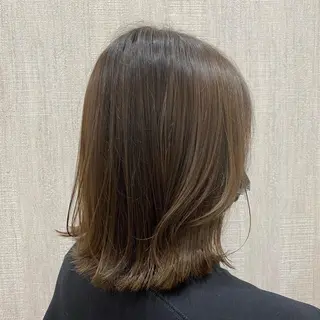 ミディアム カラー 🫧透け感⋆艶髪💎 山口アヤカのヘアスタイル