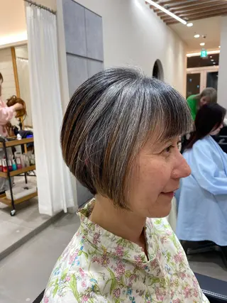 ショート equri×SHISEIDO所属・下田 希/レディースカットのヘアスタイル