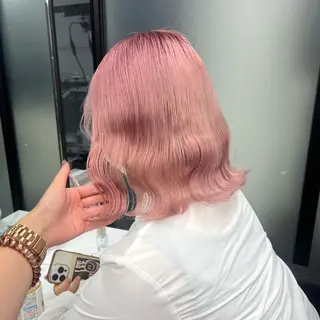 ミディアム カラー シールエクステ特化 ハイトーン、NANAのヘアスタイル