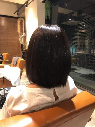 セミロング alushe 岡 陽子のヘアスタイル