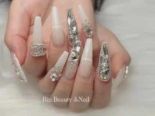 ロング Rin Nail 新大久保店のネイルデザイン