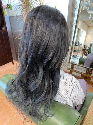 ロング カラー 石井 佑樹のヘアスタイル