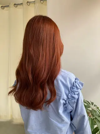 ロング ATELIER ZIZI川井さくらのヘアスタイル