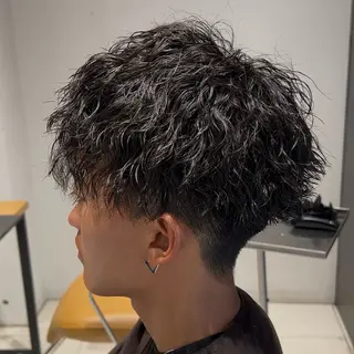 パーマ メンズ メンズパーマは私一択 佐藤有紀のヘアスタイル