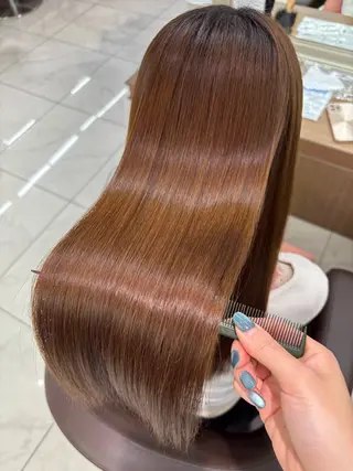 セミロング 長妻莉央/縮毛矯正 髪質改善カラーのヘアスタイル