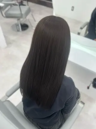 ロング カラー 武田 唯来のヘアスタイル