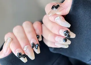 ネイル 新山 聖のネイルデザイン
