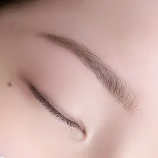 アイブロウ Nabi/ Rikuのマツエク・マツパデザイン