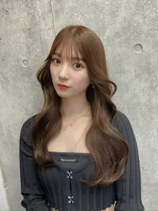 ロング youres hair 東新宿のヘアスタイル