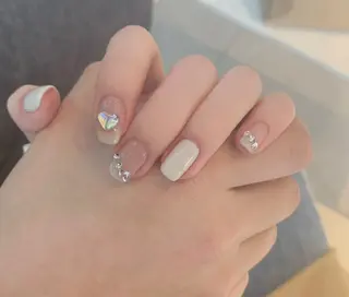 ネイル Queens momoのネイルデザイン