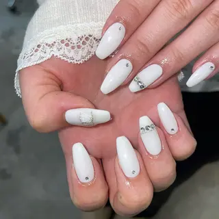 ネイル KUWAHARA Hのネイルデザイン