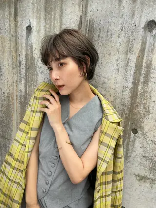 ショート カラー ショート/ボブ/ 心斎橋/宮脇美奈のヘアスタイル