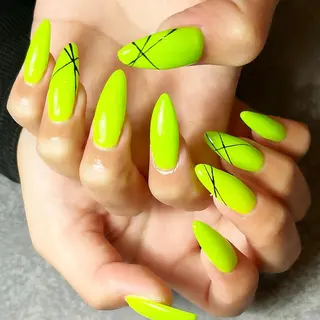 ネイル P nail所属・P nail ピーネイルのネイルデザイン