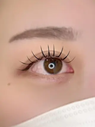 マツエク・マツパ mood tatemachiのヘアスタイル