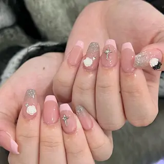 ネイル Ugirl Nail Pinpin🤍のネイルデザイン