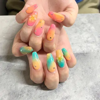 ネイル FELICE ﾌｪﾘｰﾁｪのネイルデザイン