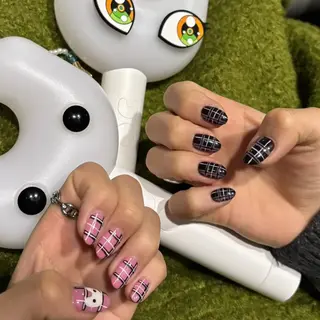 ミディアム 小川 柚香のネイルデザイン