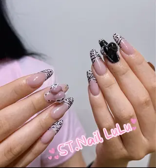 ネイル エスティーネイル ルルのネイルデザイン