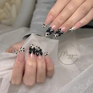 ネイル Maggie. Rのネイルデザイン