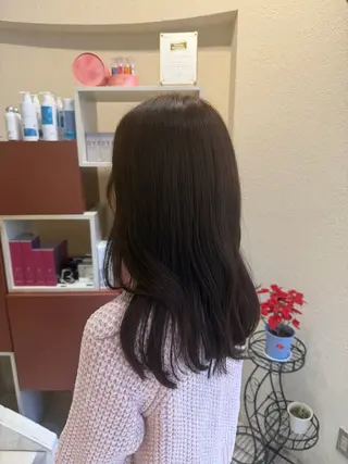 ロング カラー 吉川沙知 /ナチュラルカラーのヘアスタイル