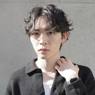 ショート パーマ メンズ ハイトーン/パーマ/ メンズ / 櫻本🌐のヘアスタイル