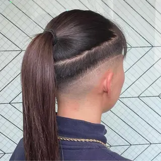 セミロング Le'a所属・渋谷/フェード/ 國分 翔のヘアスタイル