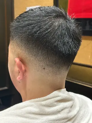 メンズ HIROGINZA BARBERSHOP大宮店所属・栫 雄大のヘアスタイル
