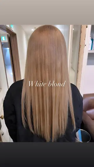 ロング カラー オカベ ショウマのヘアスタイル