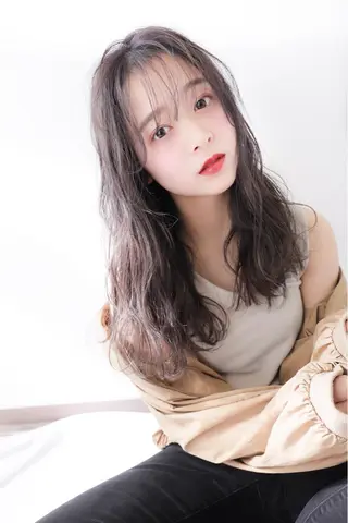 カラー FURUKAWA JUNYAのヘアスタイル