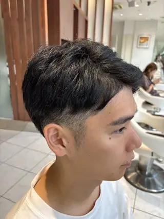 メンズ 篠田 綾乃のヘアスタイル