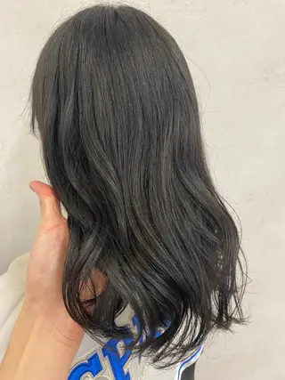 セミロング Misaki ║ツヤカラーのヘアスタイル