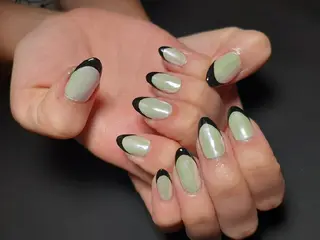 ネイル Nail Salon L'arc所属・💊大阪/心斎橋 moni🧠のネイルデザイン