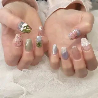 ネイル 新井 ひなののネイルデザイン