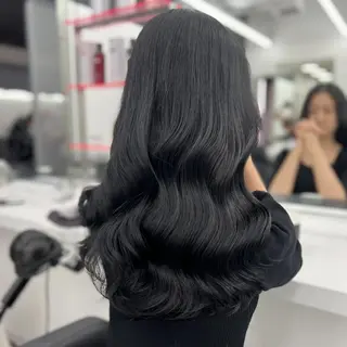 カラー 冬髪❄️透明感カラー /レイヤー❄️横浜のヘアスタイル