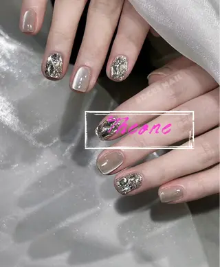 ネイル THE ONE 杉山のネイルデザイン