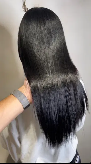 ロング カラー 泉 堅也のヘアスタイル