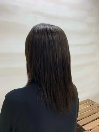 ロング 遊佐 瑞紀のヘアスタイル