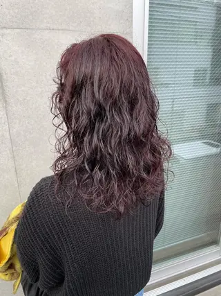 ミディアム パーマ 佐伯 和佳のヘアスタイル
