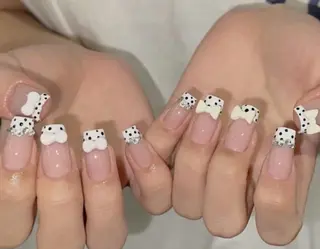 ネイル エ リのネイルデザイン