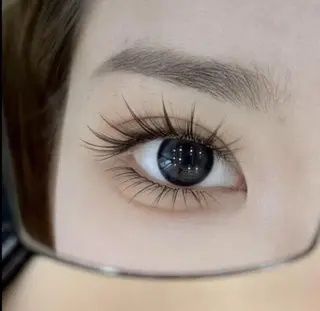 Mimi 🩵高持続 LEDマツエクのマツエク・マツパデザイン