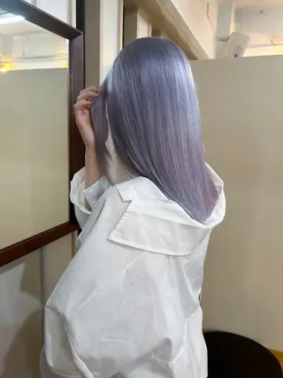 セミロング カラー ハイトーンカラー ⭐️NAZUNAのヘアスタイル