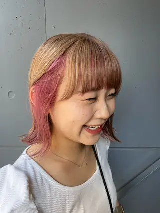 ミディアム PANOLA下北沢所属・PANOLA下北沢 中川夢菜のヘアスタイル