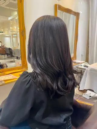 ミディアム カラー abinto total beauty所属・柴田 大輔のヘアスタイル