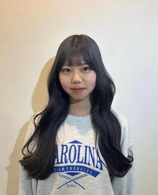 ロング カラー enrich / キタガワ カノンのヘアスタイル