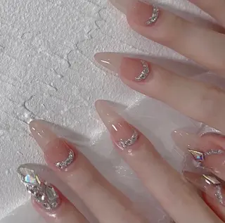 ネイル D-BEAUTY Nailsalonのネイルデザイン