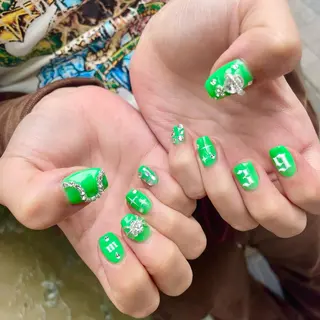 ネイル 【 ネイリスト&アイ リスト】キヨカのネイルデザイン