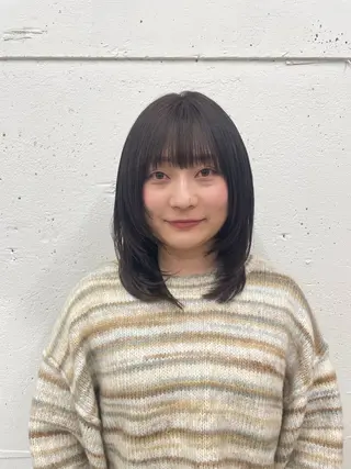 ミディアム カラー suzu 🤍 【 grace 】のヘアスタイル